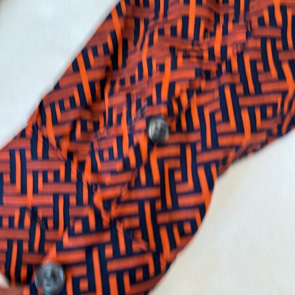 C Wonder Tunic Top XS. NWOT  2 front  pockets, a  front covered buttons placard - Picture 10 of 10